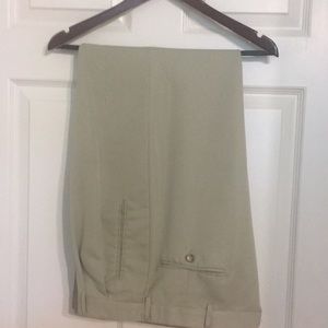 Men’s 36x32 dress slacks by Haggar